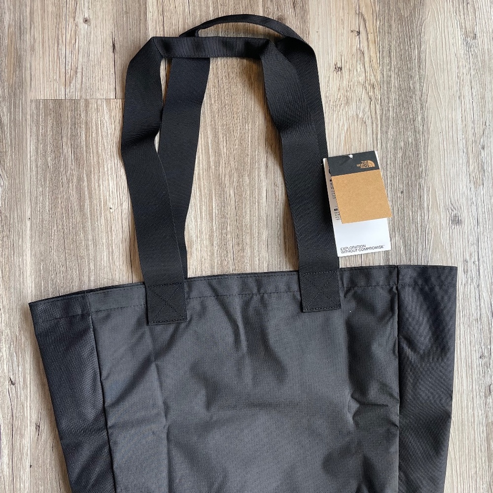 The North face Medium Tote bag. Brand New. - Picture 4 of 7